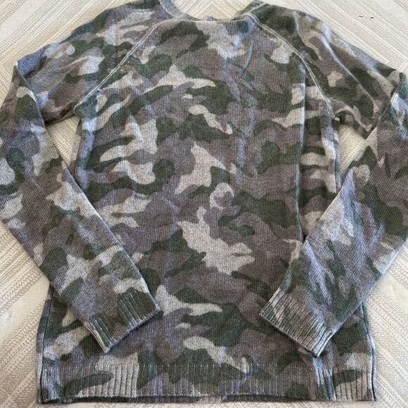 Aqua Girls Cashmere Camouflage Sweater - Picture 5 of 5